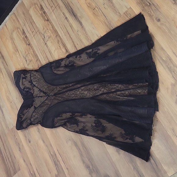 Vtg TADASHI Black Lace Mesh Over Nude Strapless Cocktail Midi Dress - Picture 2 of 14